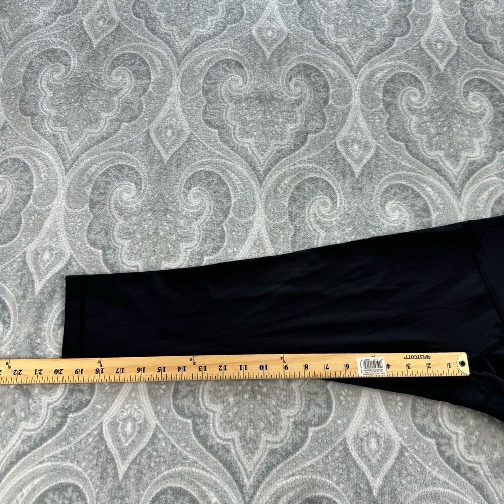 Womens Lululemon Wunder Under Crop III - Picture 5 of 5